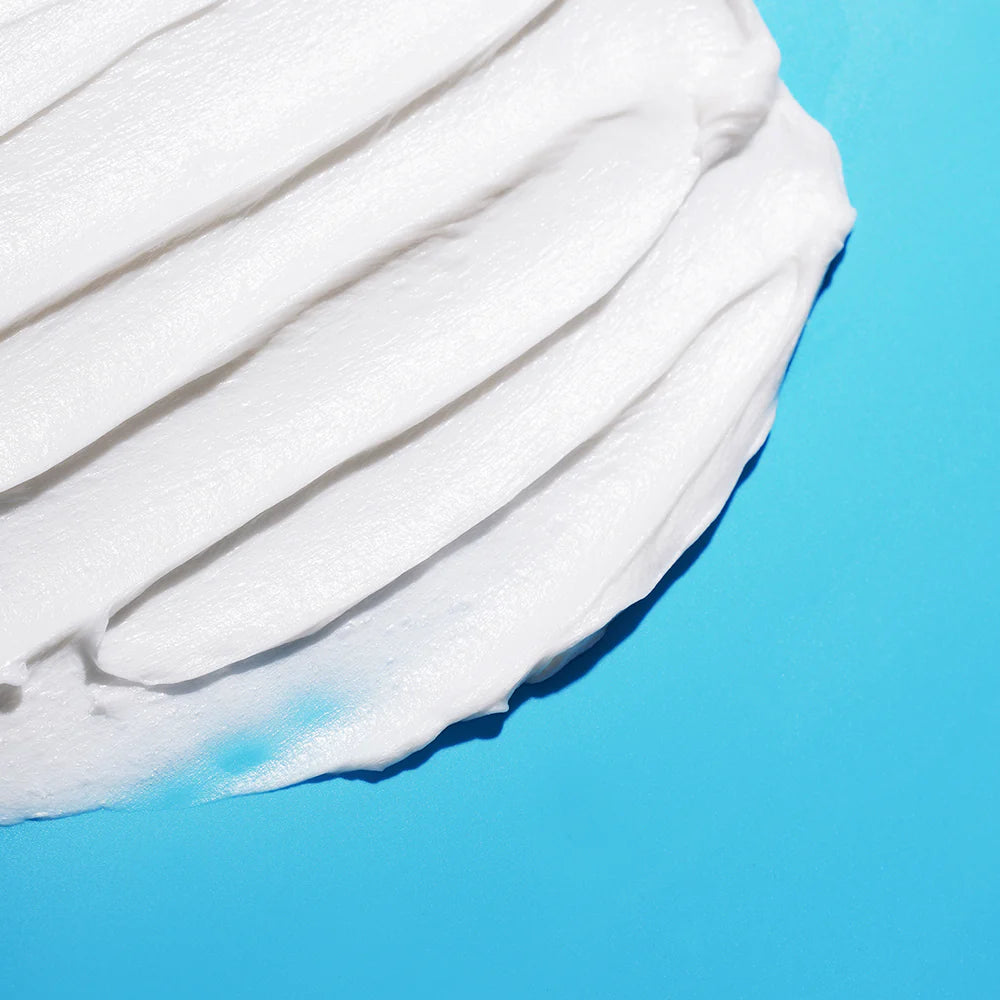 Isntree Hyaluronic Acid Cleansing Foam - sejas attīrošās putas ar hialuronskābi ādas dziļai, bet maigai attīrīšanai, mitrināšanai un komforta uzlabošanai.