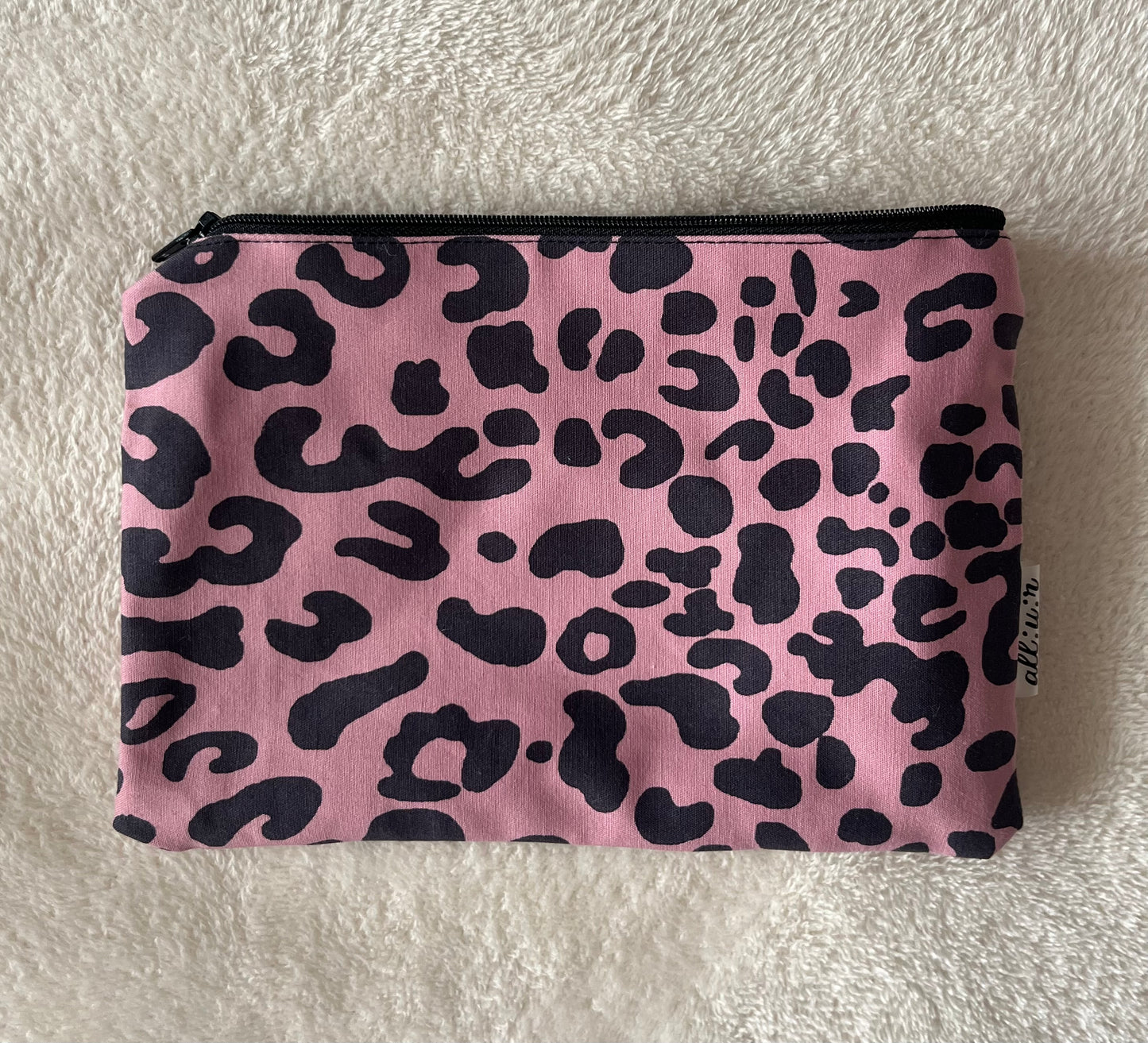 Cosmetic bag 'blush leopard'