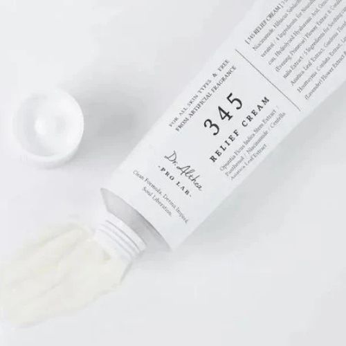 Dr. Althea 345 Relief Cream - viegls sejas krēms problemātiskai un aknes skartai ādai ar resveratrolu, niacinamīdu un pantenolu.