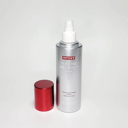 MEDI-PEEL Peptide 9 Volume Bio Tox Toner Pro atjaunojošs toneris ar peptīdiem un hialuronskābi ādas mitrināšanai un tvirtumam. Pretnovecošanās iedarbība.