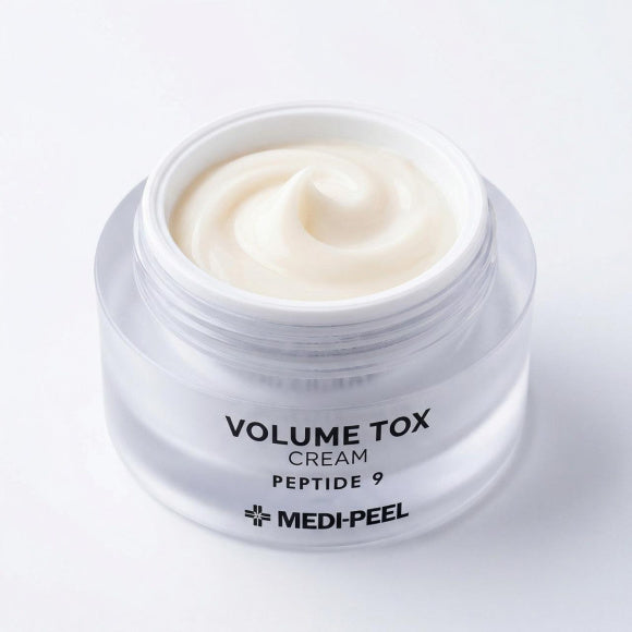 MEDI-PEEL Peptide 9 Volume Tox Cream PRO pretnovecošanās sejas krēms ar peptīdiem ādas elastībai, grumbu mazināšanai un intensīvai mitrināšanai.