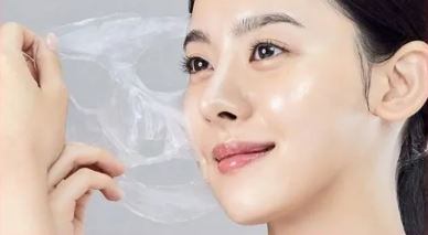 Medipeel Collagen Wrapping Mask - kolagēna plēvveida sejas maska ar liftinga efektu.