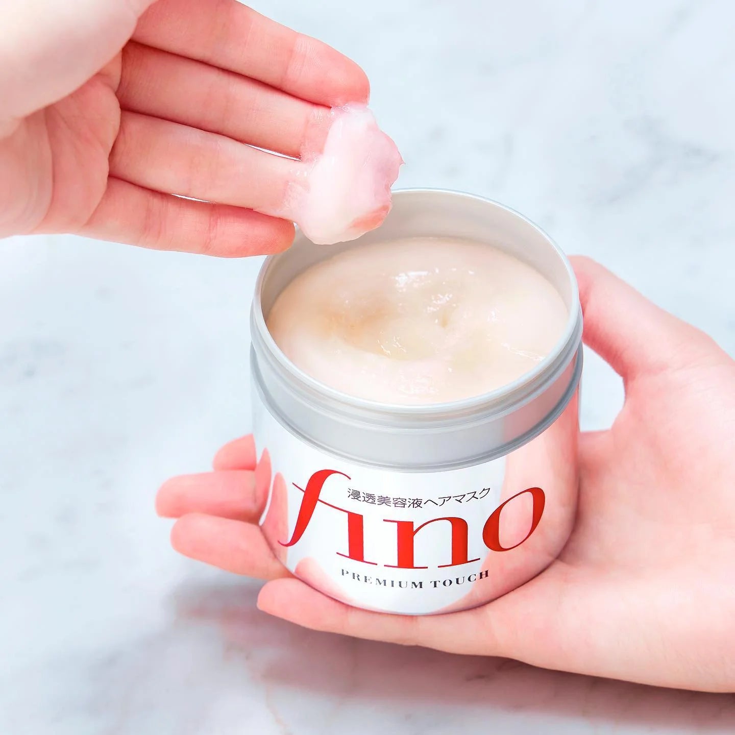 Shiseido Fino Premium Touch Hair Mask matu maska dziļai matu barošanai, mitrināšanai, atjaunošanai un spīduma piešķiršanai bojātiem matiem.